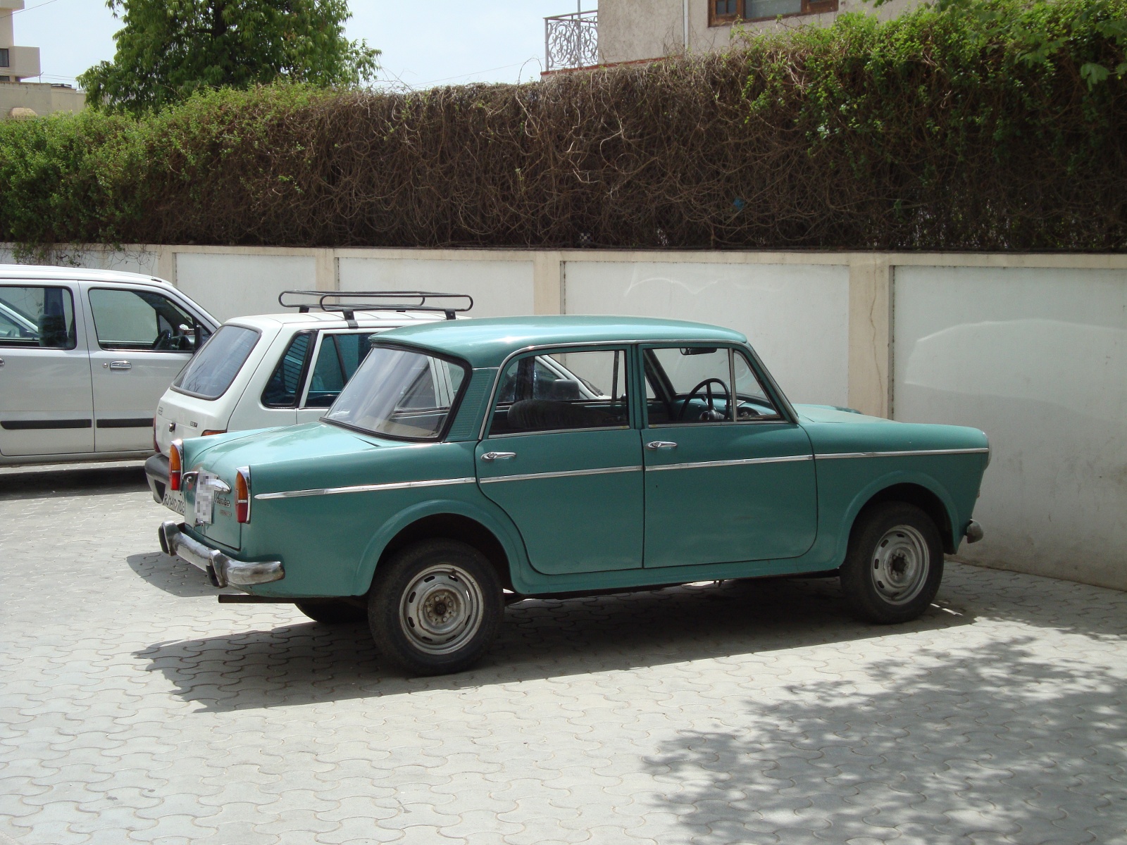 A Premier Padmini spotted in Jaipur.