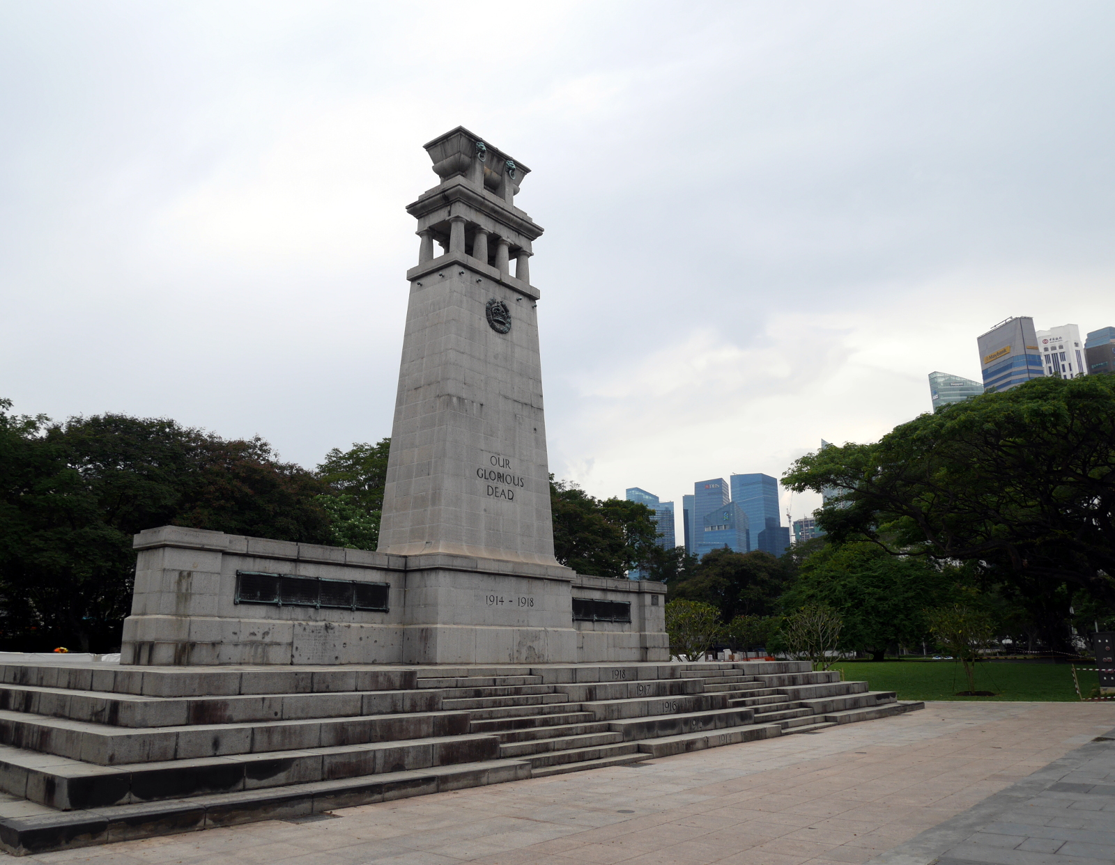 Singapore's monument to the Great War, which is inscribed in honor of the fallen of World War II on the back side.