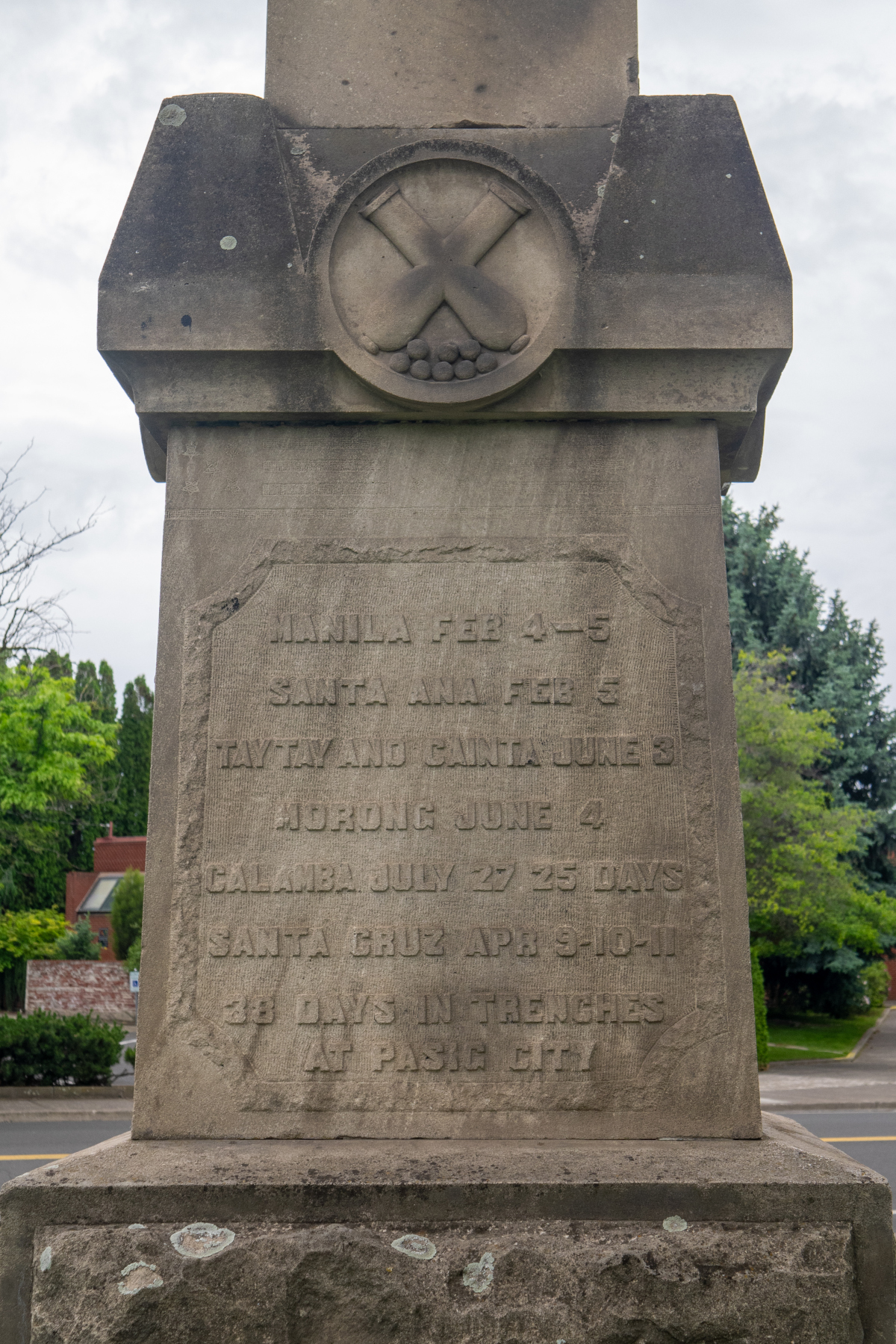 Detail of the inscription on the right side of the monument, with the dates and places of battles that Company I fought in during the Philippine War. An inscription below this declares that the unit was “204 DAYS ON FIRING LINE.”