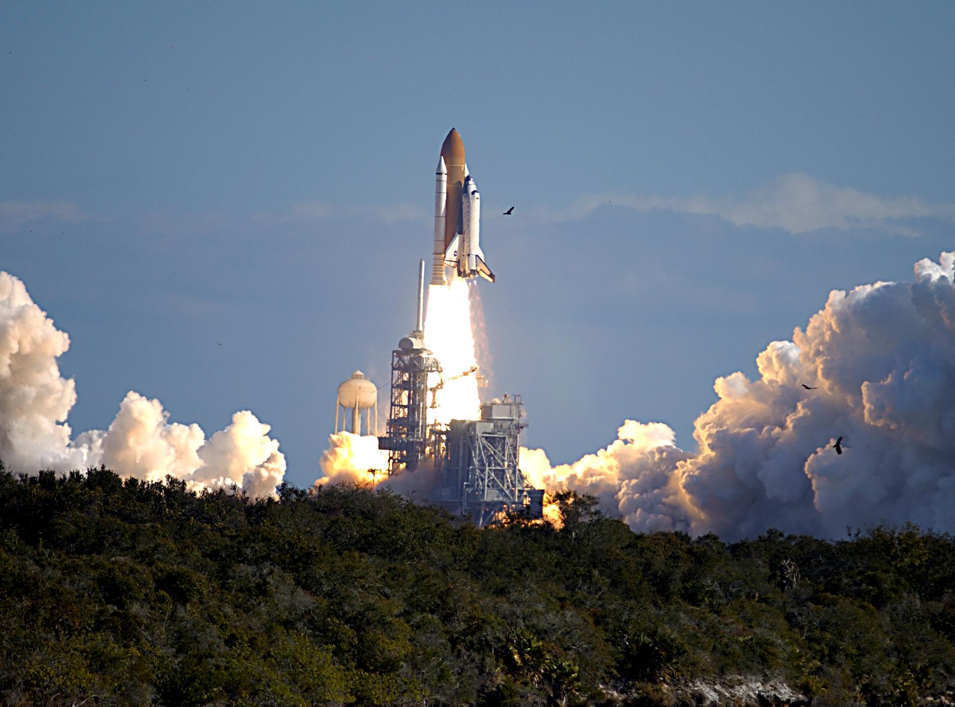 Space Shuttle Columbia lists off on its last mission, January 16, 2003. (Source: NASA)