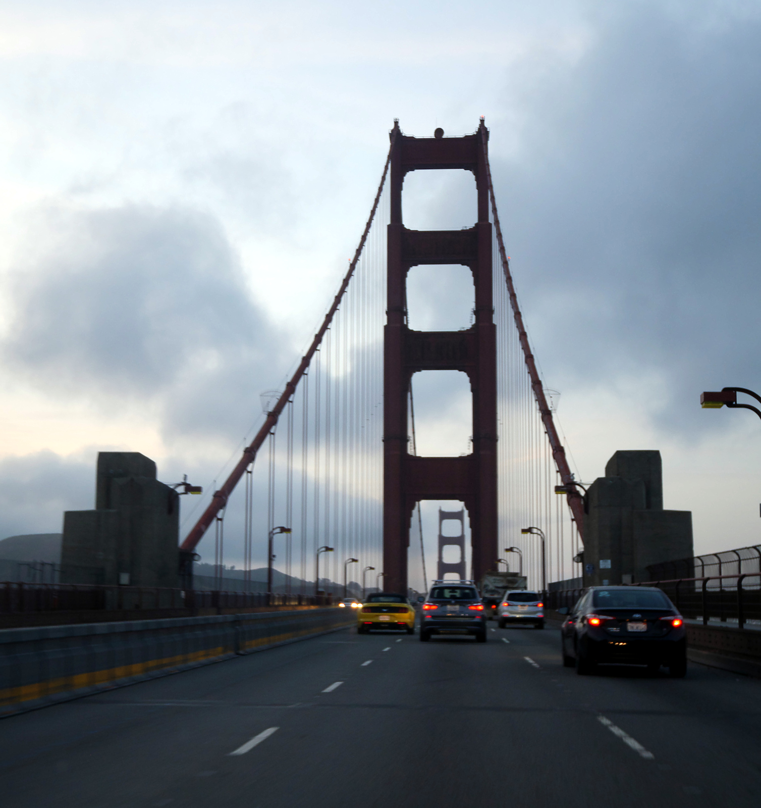 The Golden Gate Bridge of California: six lanes of traffic and not a rail line in sight.