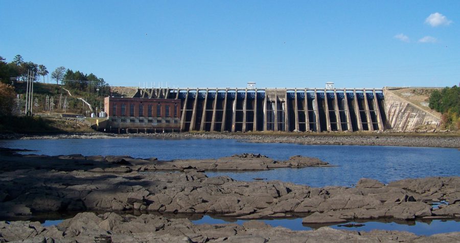 Bartletts Ferry Dam